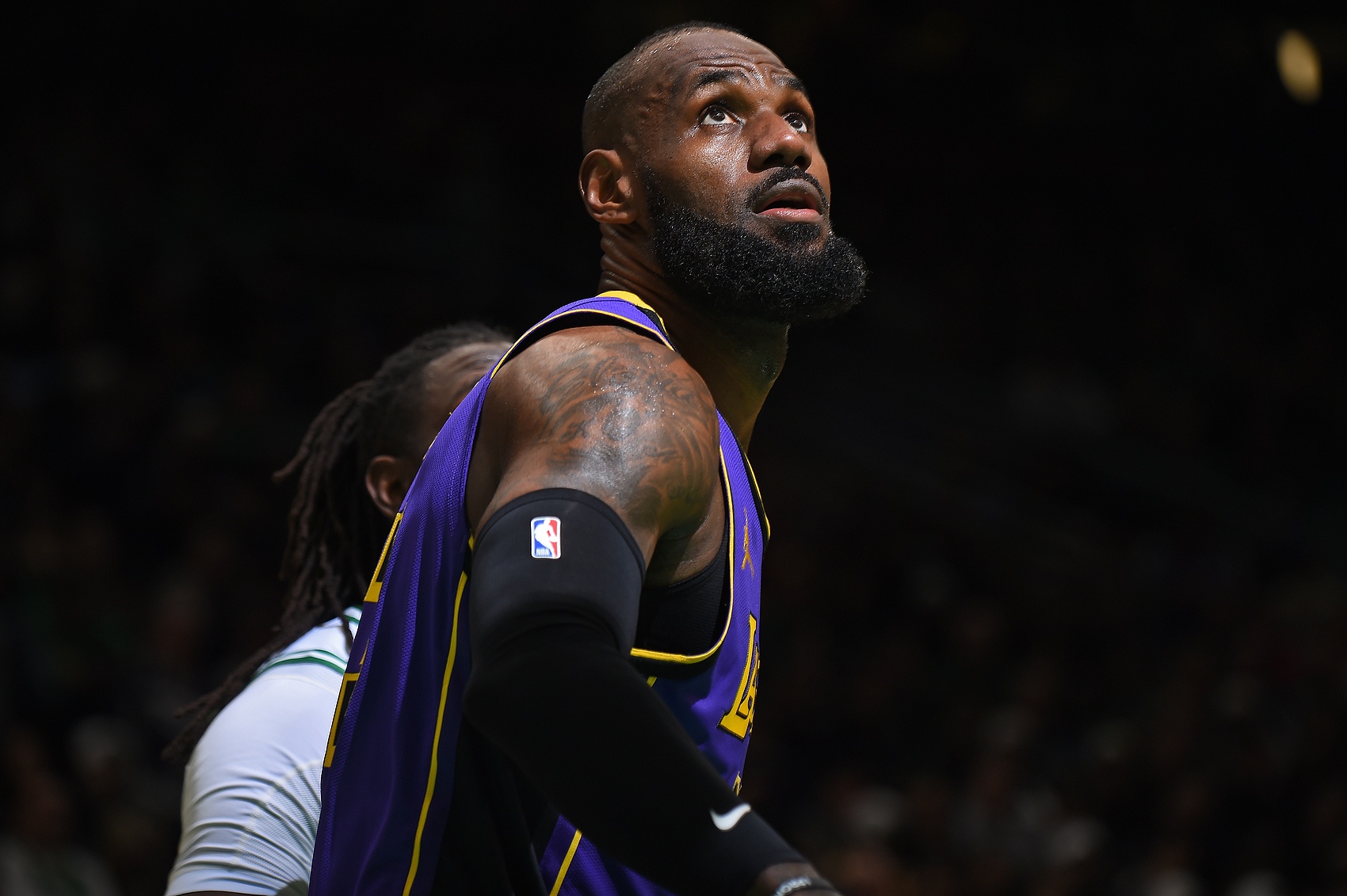 阿里纳斯：若詹姆斯真想争冠 他完全可以跳出合同&amp;500万签约骑士