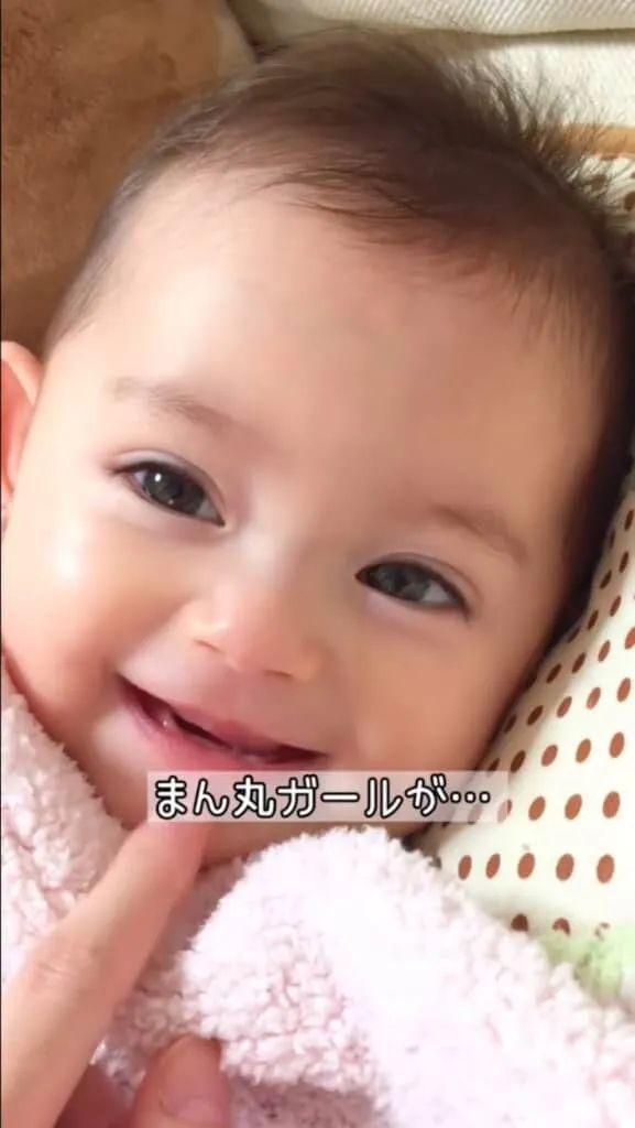 在线登录入口-日本一混血“大眼睛宝宝”意外走红！8岁长成真人版白雪公主，网友：又想骗我生女儿！